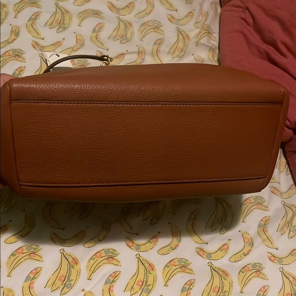 NWT Tory Burch Chelsea Tote - Picture 8 of 11